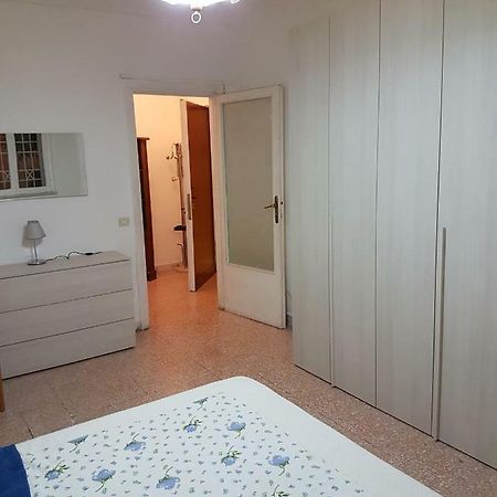 Bilocale Via Nardones Apartamento Nápoles Exterior foto